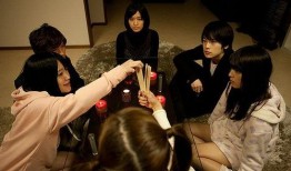 《浮恋》在线观看,一场跨越时空的浪漫邂逅